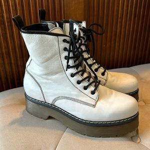 ROOLEE Platform Boots “Elvis Platform” - Like New Condition!